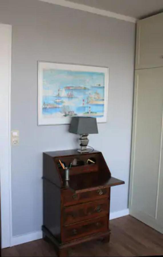 Zentral-Gelegene-Ferienwohnung-Direkt-Am-Strand-Mit-Balkon Westerland Esterno foto